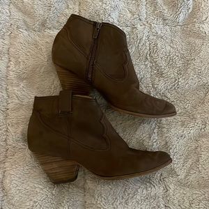 Frye boots. Size 8